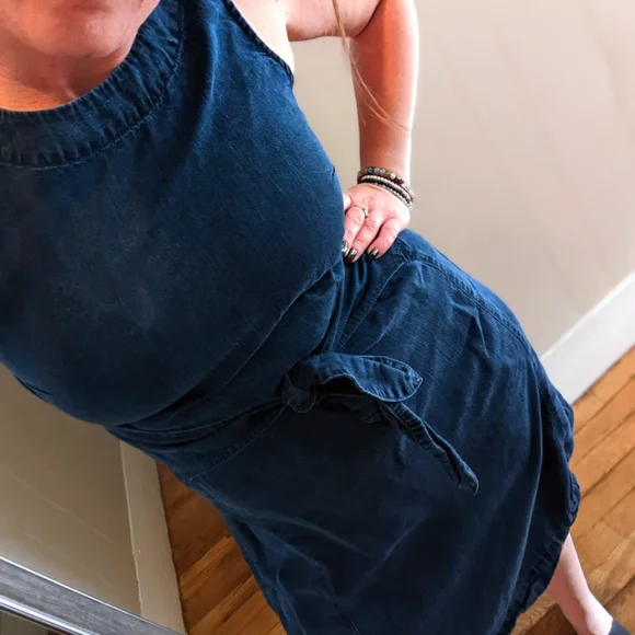 Nic+Zoe denim midi dress with tie front size Small